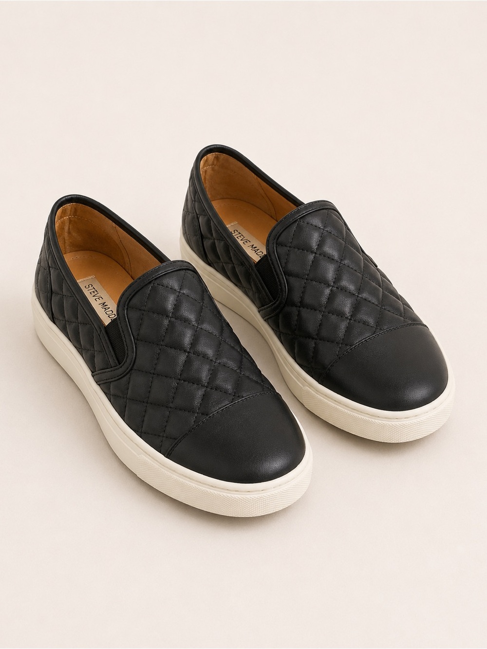 🖤 Steve Madden Quilted Slip-On Sneakers – Size 7.5 🖤